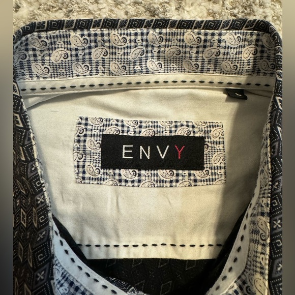 ENVY Men’s Large Black and White Dress Shirt - Picture 6 of 9